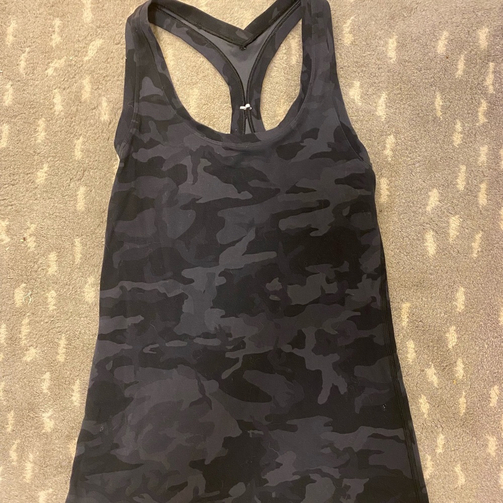 Lululemon Cool Racerback Tank Top Black Camo size 4